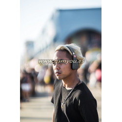 Outdoor Tech Los Cabos Auriculares de diadema cerrados con Bluetooth color gris