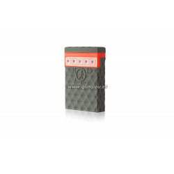 OUTDOOR TECH KODIAK MINI 2.0 POWER BNAK CON LUZ LED 2600mAh